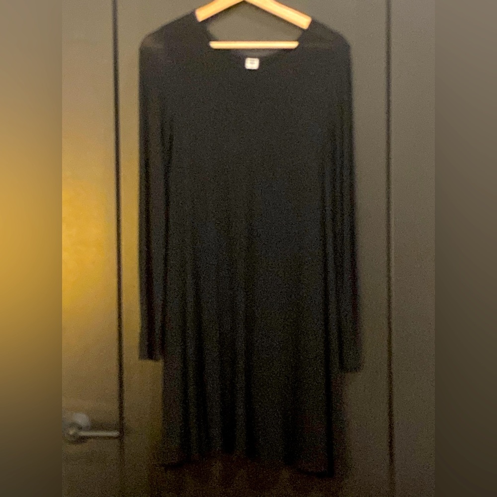 Old Navy sz XS black long-sleeve t-shirt dress